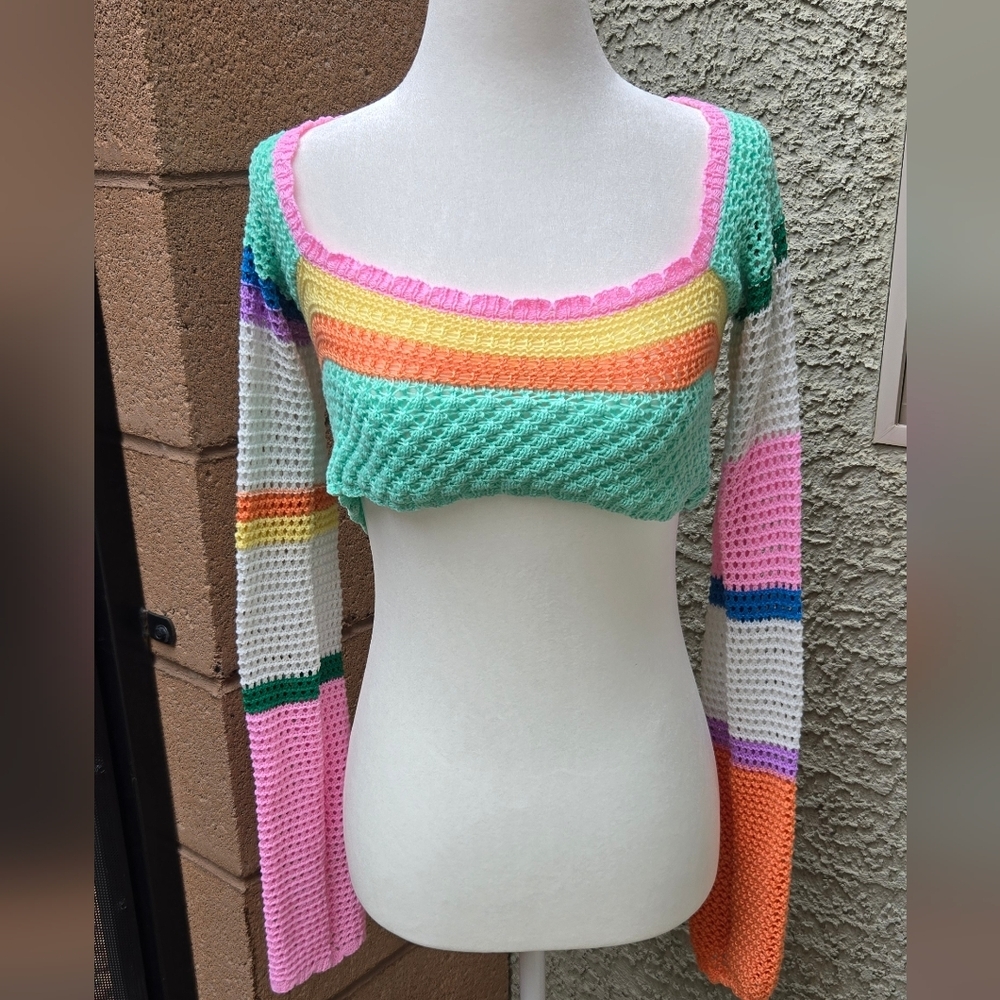 Boho Crochet Long Sleeve Crop Top